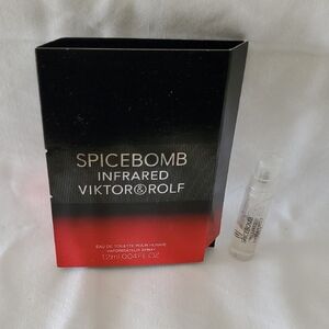 Viktor & Rolf Spicebomb Infrared Cologne Sample